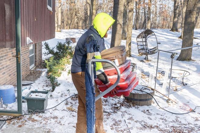 movers on a senior move in Berne MN